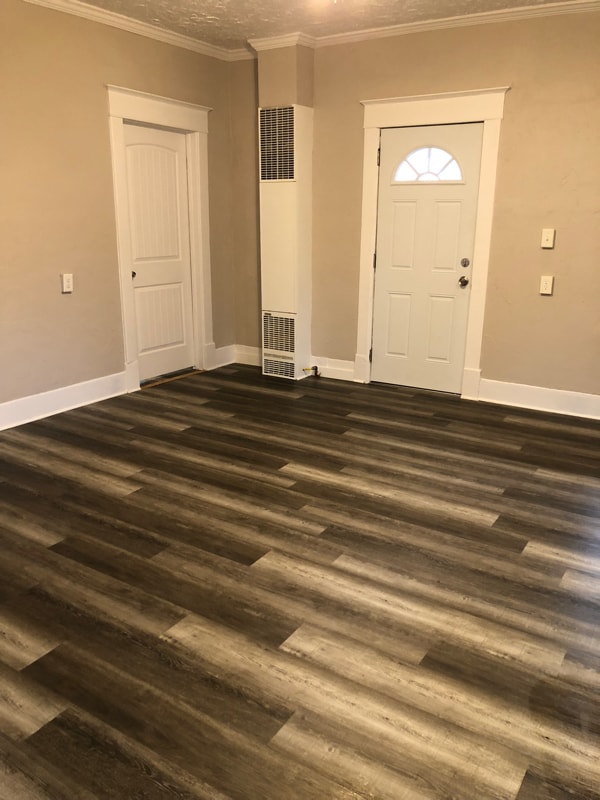 Photo - 507 Douglas St