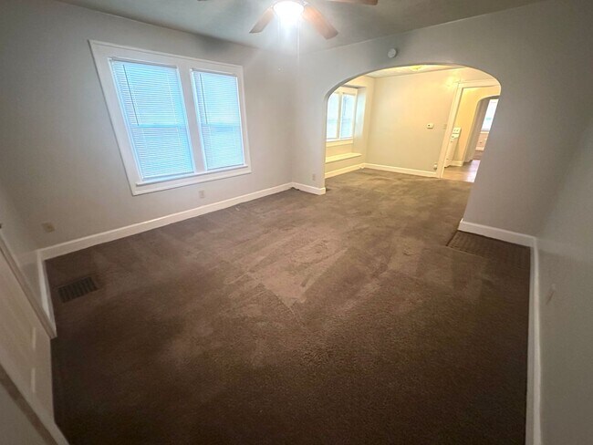 Photo - 1137-1139 W 35th St Unit 1137 W 35th St