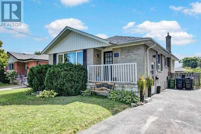 Photo - 23 Dalcourt Dr