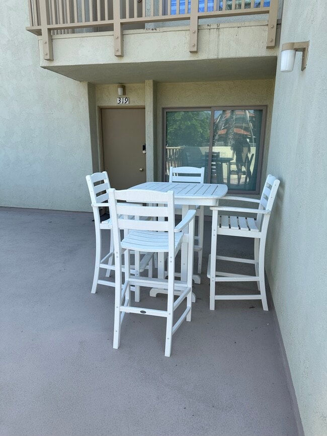 Photo - 711 California St Unit 319