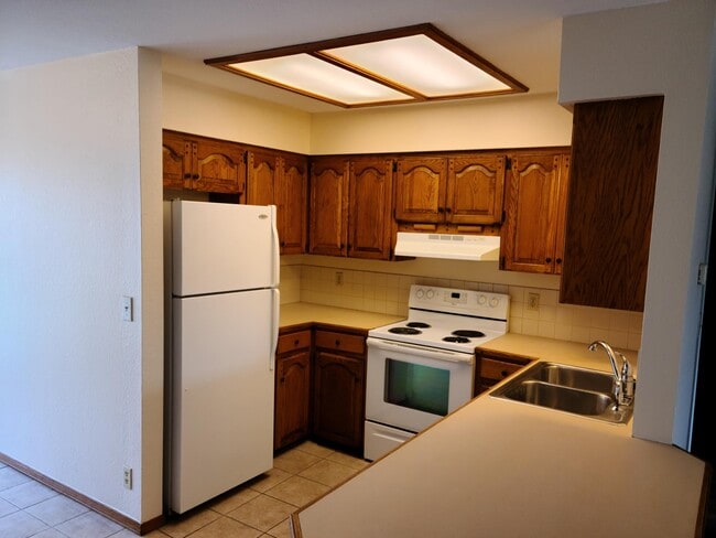 653 Pine Ridge St Unidad 653 Pine Ridge