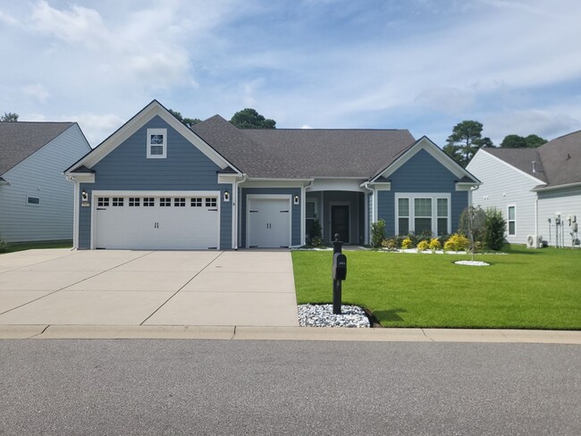 5 bedroom/4 bath house in Berkshire Forest - 5 bedroom/4 bath house in Berkshire Forest