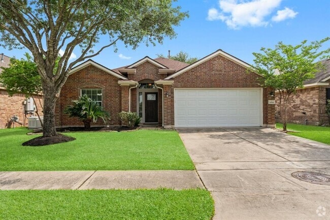 Building Photo - 28518 Lockeridge Farms Dr Rental