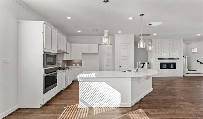 Photo - 10609 Centre Green Way