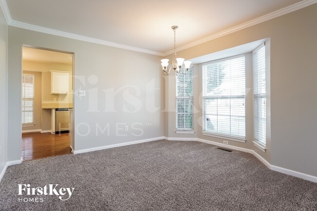 Photo - 3211 Bardwell Rd