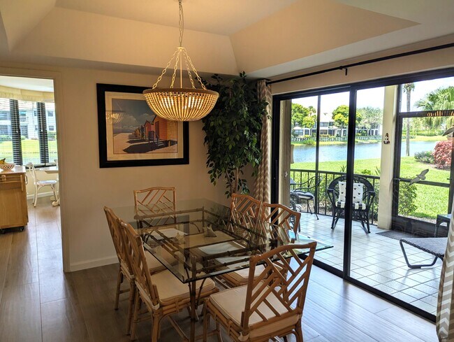 Photo - 16941 Waterbend Dr Unit 149