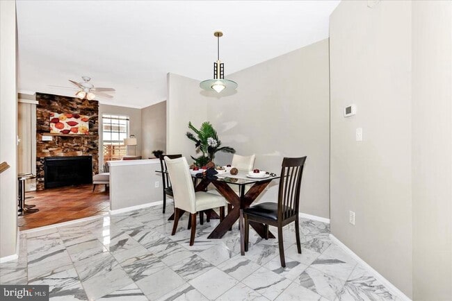 Photo - 9621 Athens Pl
