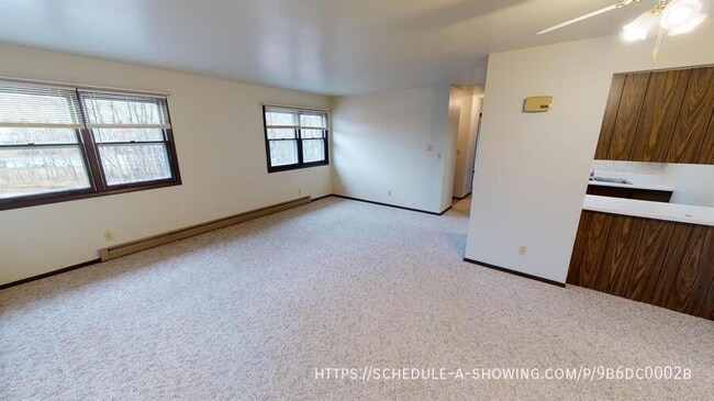Building Photo - 405 E Park-34 Unit 34