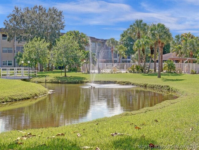 Building Photo - 5041 W Oakland Park Blvd Unit 111