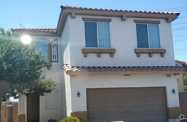 Building Photo - Southern Highlands Rental