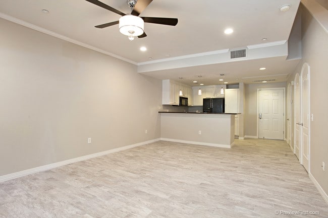 Photo - 1501 India St Unit 213