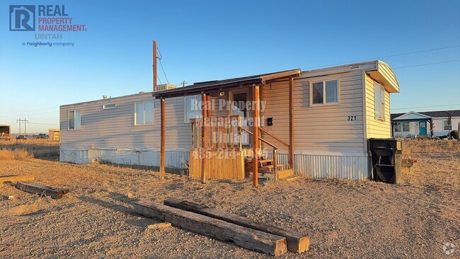 Building Photo - 2 bedroom 1 Bath single wide trailer home