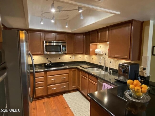 Building Photo - 17404 N 99th Ave Unit 238