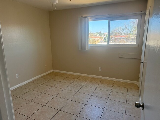 7118 Westview Pl Unit B