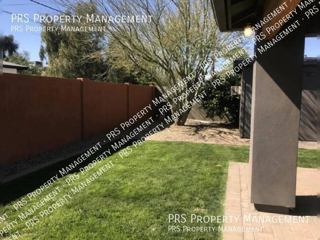 Photo - 603 E Solana Dr