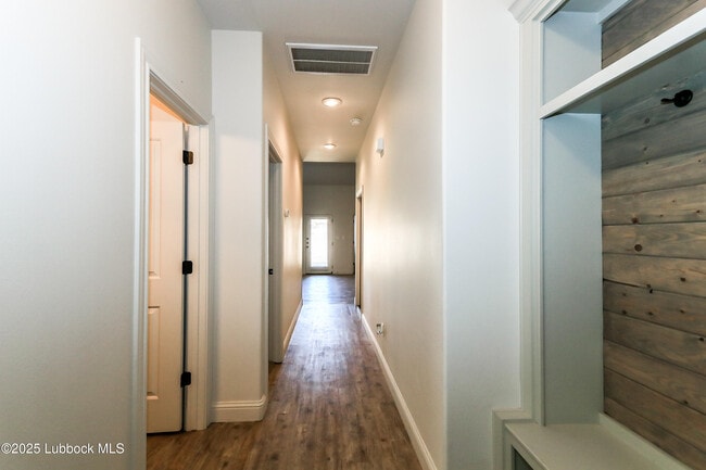 2503 111th St