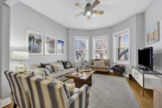 Photo - 3705 N Lakewood Ave