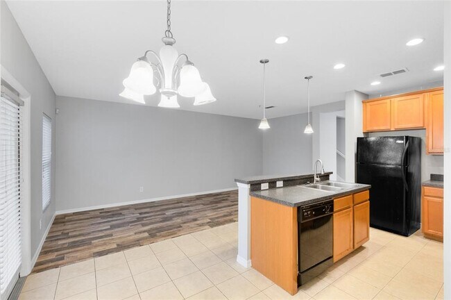 Photo - 2064 Cypress Bay Blvd