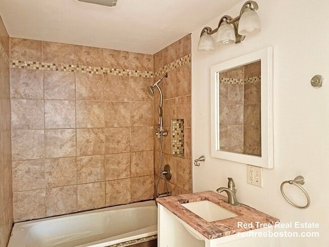 Photo - 339 Allston St Unidad 2