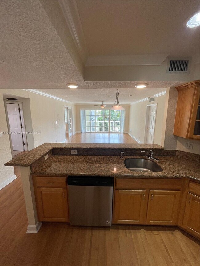 Photo - 1501 E Broward Blvd