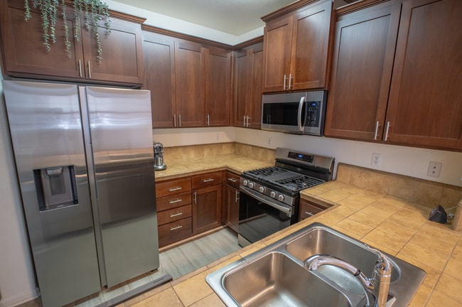 Photo - Amazing Natomas 3/2.5 - Waiting For You!  ...