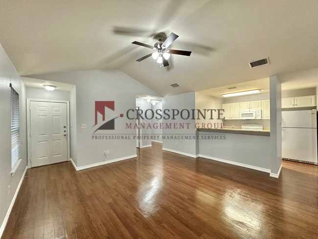 Photo - 3 Bedroom 2 Bath Duplex at Mansion Creek in Tyler! 1/2 OFF your first full month’s rent!