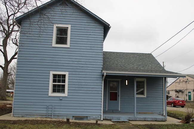 Photo - 9387 Mink St SW