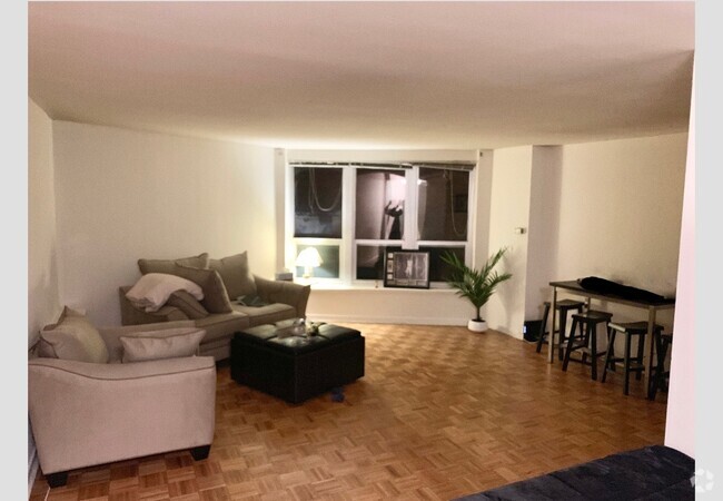 Building Photo - 224 W Rittenhouse Sq Unit 2102