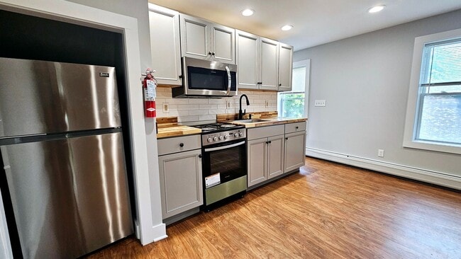 Photo - 51 - 53 Barrett St Unit Apt. A