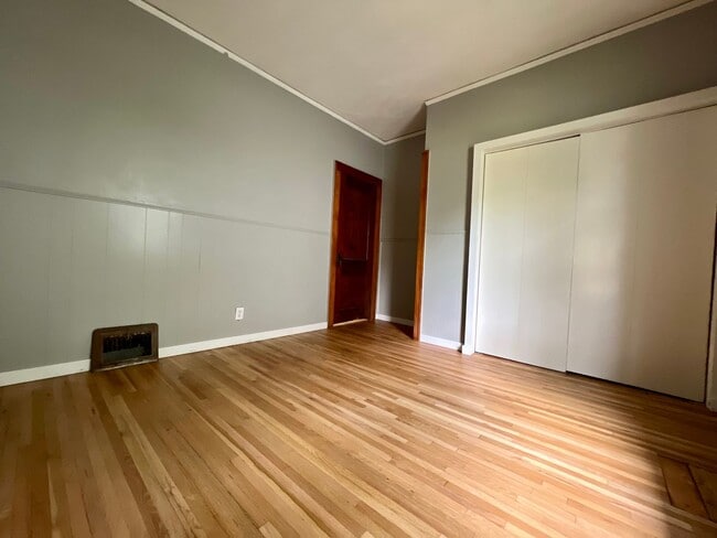 Photo - Wonderful 2 Bedroom 1 Bath Single Family Home!!