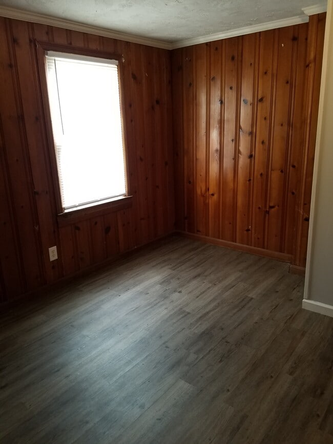 Photo - 1713 Darwin Rd SE Unit A