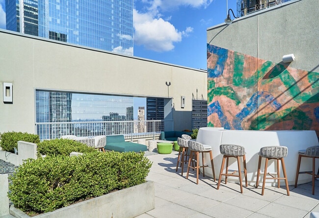 Photo - 76 Trinity Pl Unit ID1336090P