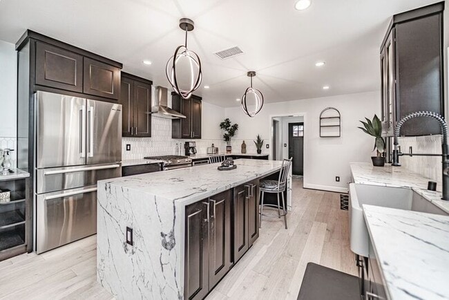 Photo - 1646 Brightside Ave