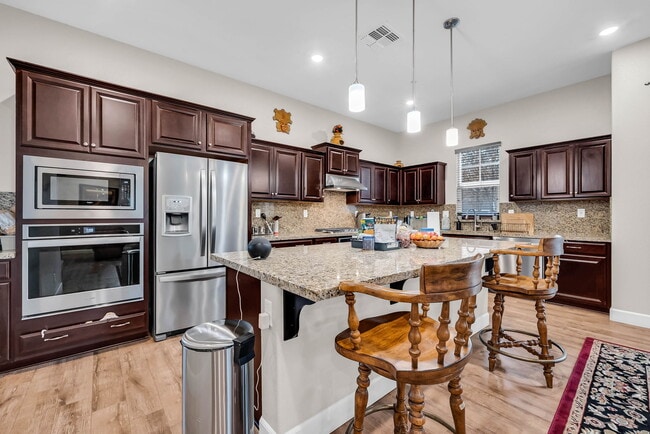 Photo - 33 Irby Ranch Dr