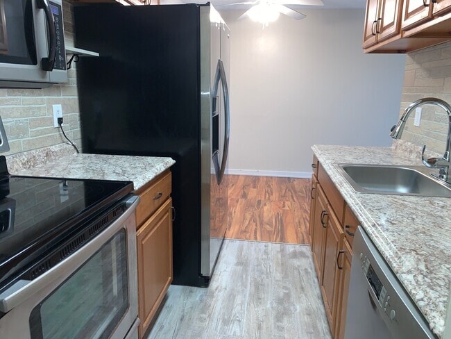 Building Photo - 12968 Nicollet Ave Unit 201 Rental