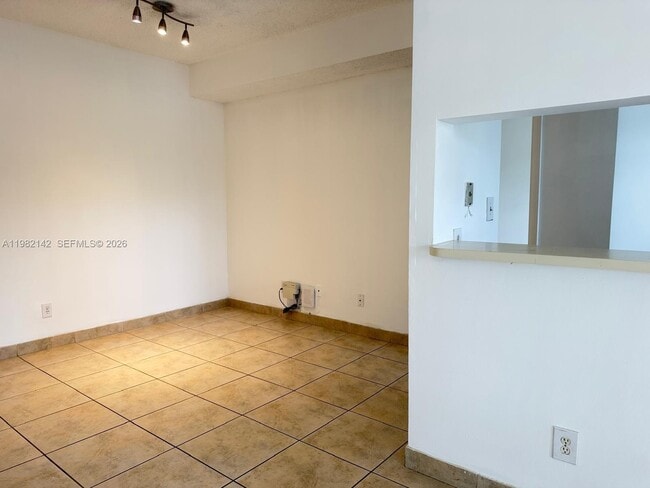 Photo - 680 Cypress Club Way Unit F10