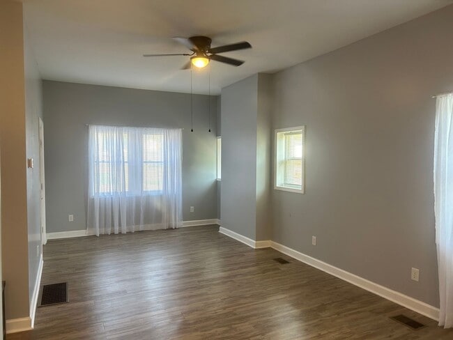 118 Lexington Rd Unit 118