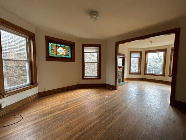 Photo - 1216 W Addison St Unit 1216 W Addison