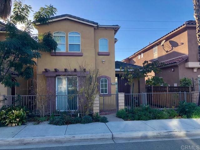 Building Photo - 415 N Cedros Ave