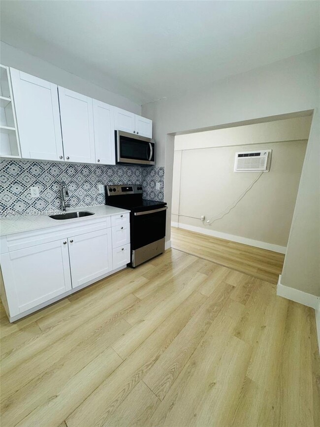 Photo - 2960 W Flagler St Unidad 11