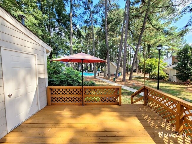 Photo - 5622 Darrow Dr