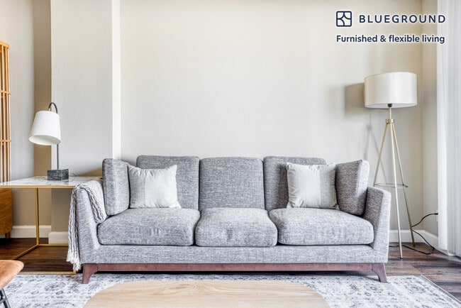 Photo - 20350 Stevens Creek Blvd Unidad FL4-ID726