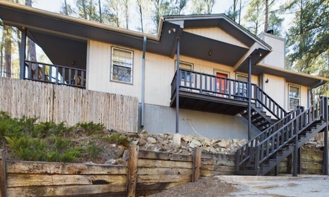 Building Photo - Two Bedroom, Two Bath Home With Updates