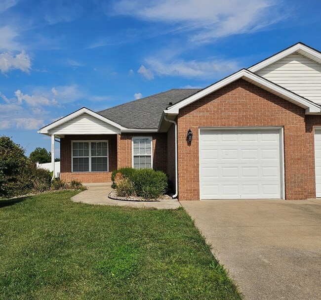 Building Photo - 101 McIntosh Dr Rental