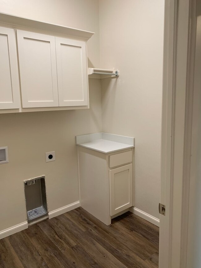 Photo - 3 bedroom, 3 bathroom, 2 car garage with a study in Gated Neighborhood