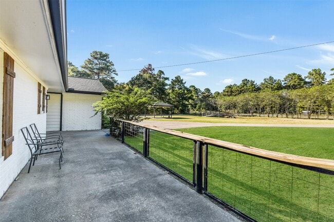 Photo - 31423 Reids Prairie Rd