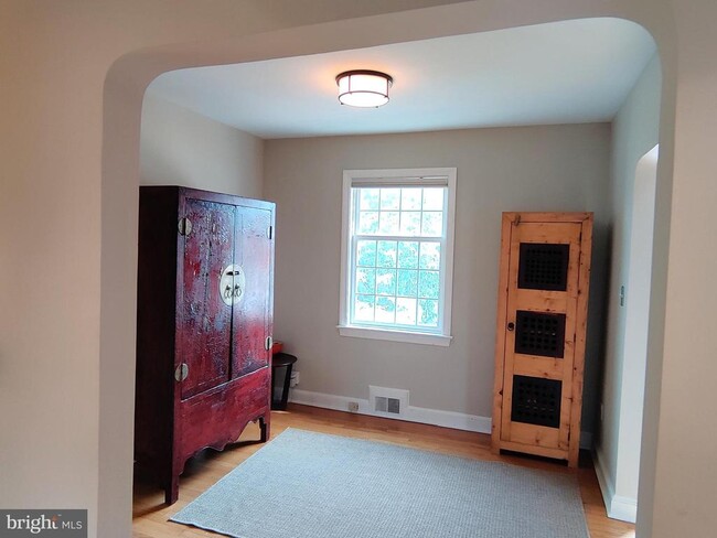 Photo - 809 Second St