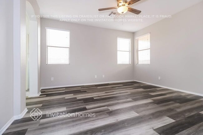 Photo - 12420 W Woodland Ave