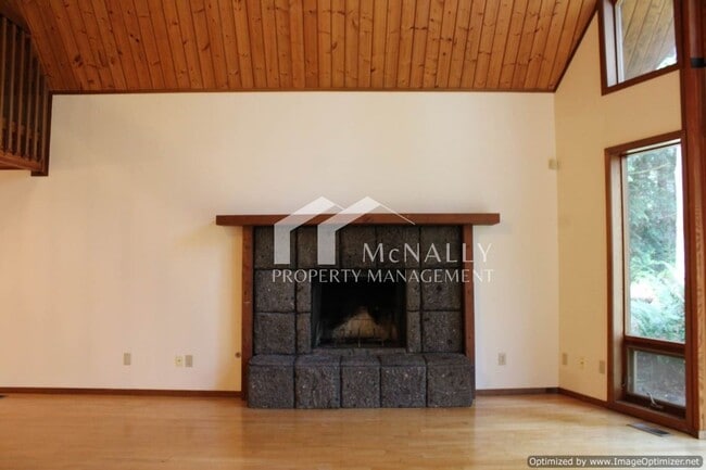 Photo - Wonderful 3-Bedroom Lindal Home on 5 Acres in Artondale