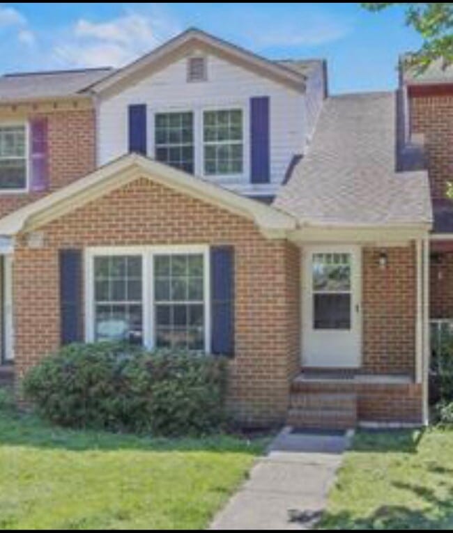 Building Photo - 2513 Reagan Ave